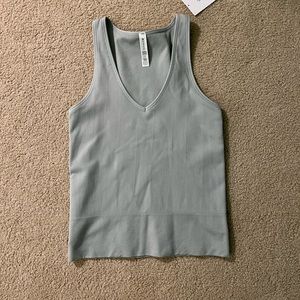 NWT Athleta Aurora Tank